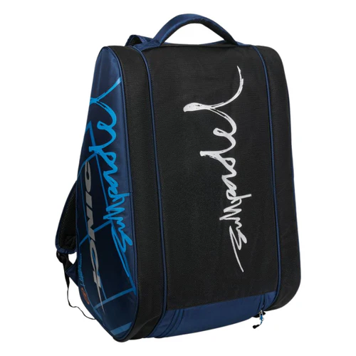 Sac-de-padel-Bullpadel-Ionic-Bleu-Marine-2026-Debout-Face.png.webp