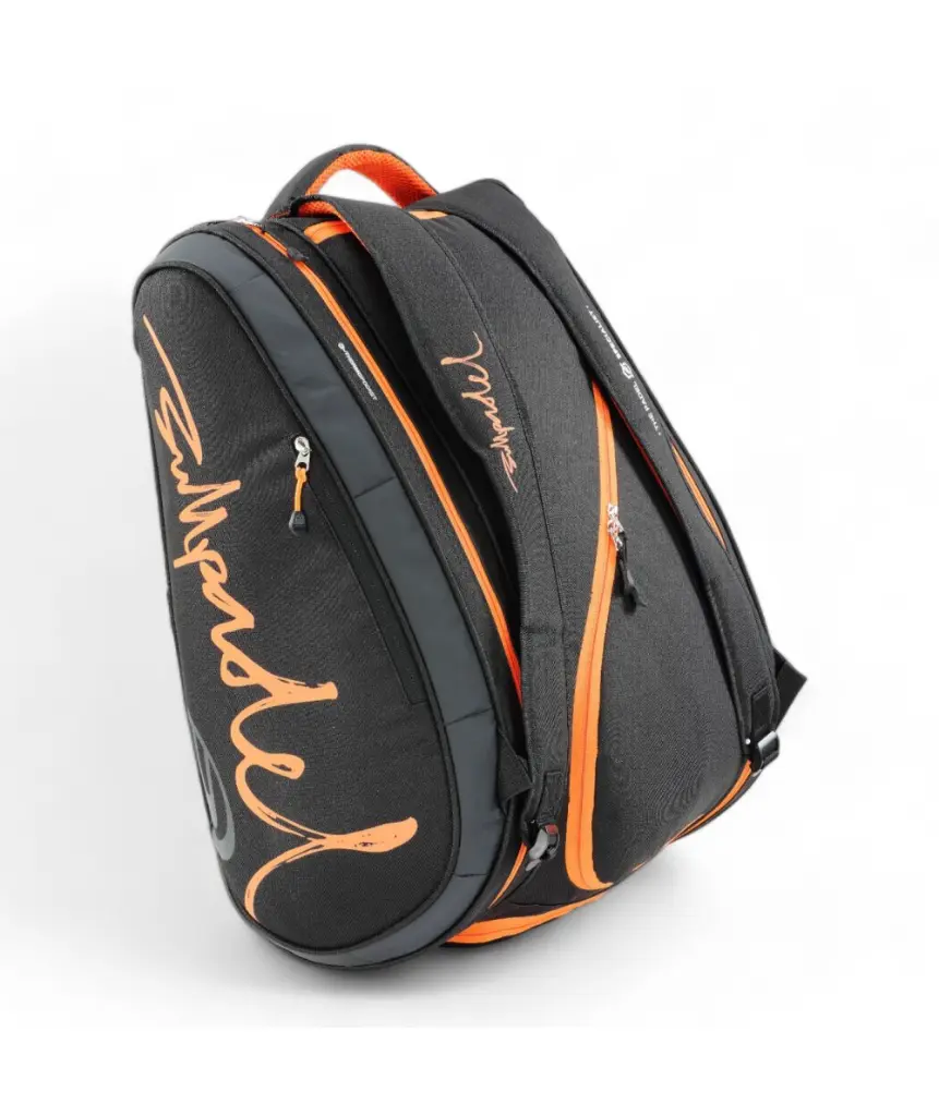 paletero-bullpadel-bpp25005-ionic-negro (4).webp