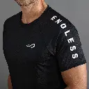 t-shirt-feisty-iconic-black (2).webp